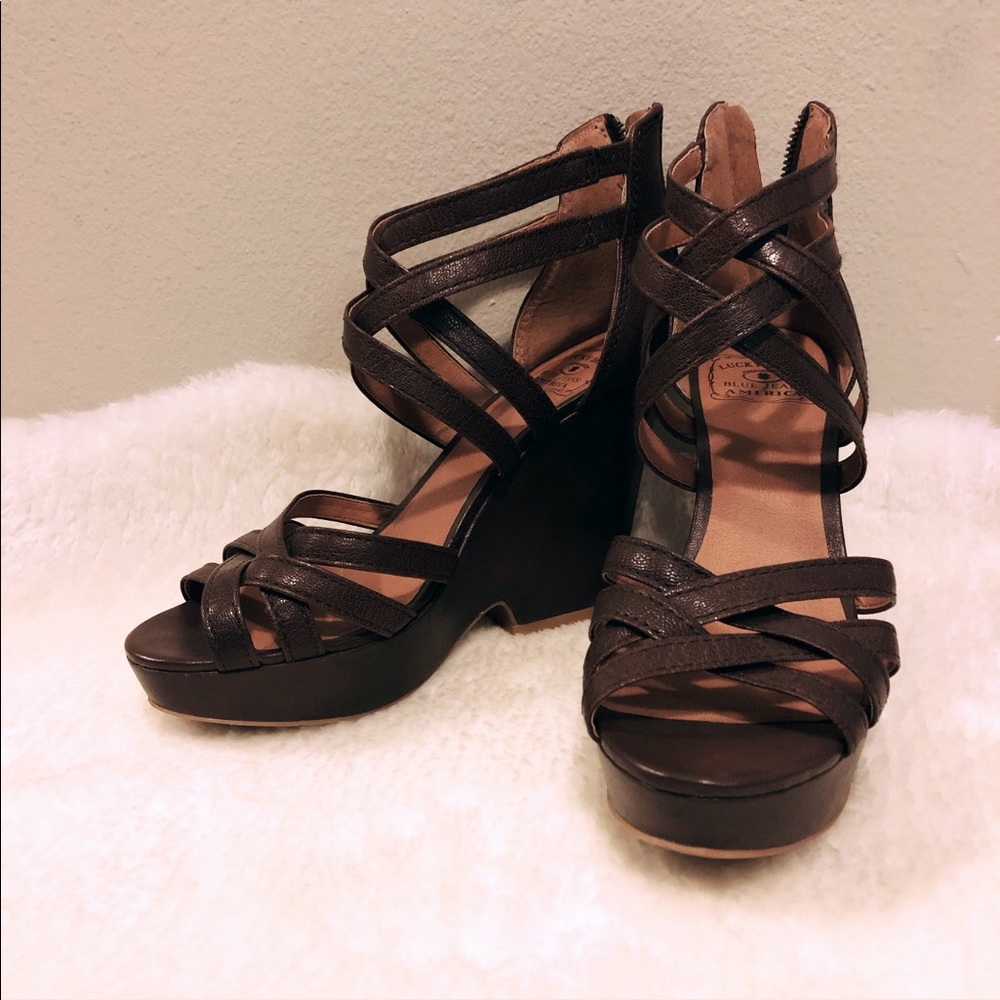 Lucky brand Rafaela ankle strap wedge sandals